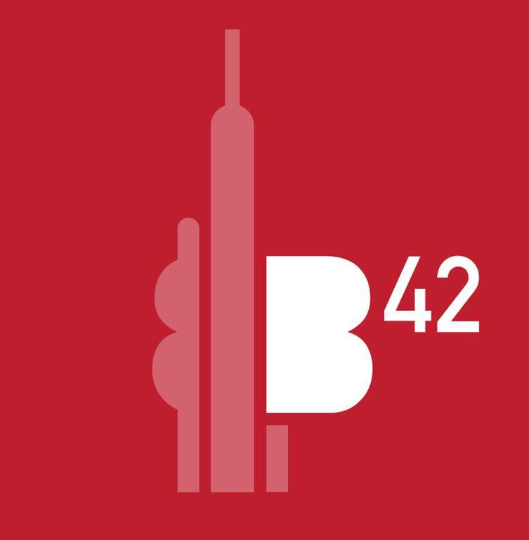 Apartment B42 Bed And Cafe Praag Buitenkant foto